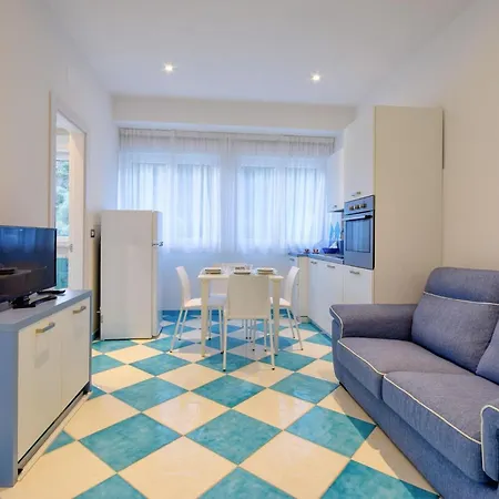 Apartment Beautiful In With Kitchen *
